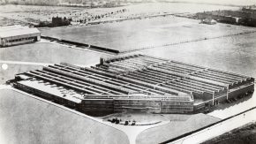 Aerial black and white photo of Cunliffe-Owen factory.